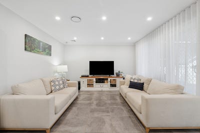 /international/au/6-fernleigh-court-cobbitty-nsw-151122856/