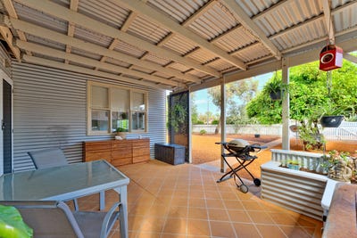 /international/au/103-killarney-street-lamington-wa-152685708/