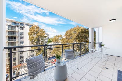 /international/au/410-3-11-orara-street-waitara-nsw-152369744/