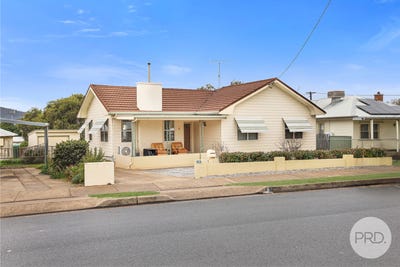 /international/au/6-jean-street-tamworth-nsw-148531428/
