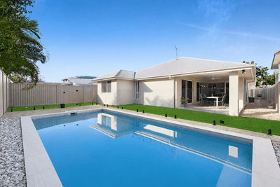 /international/au/10-mungera-street-biggera-waters-qld-151410932/
