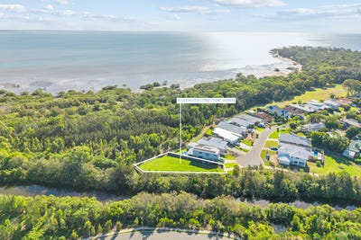 /international/au/45-oceanview-street-point-vernon-qld-204528020/