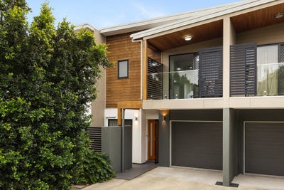 /international/au/16-819-creek-road-carindale-qld-148303248/