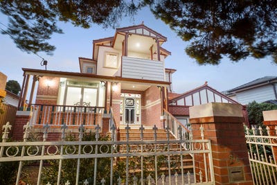 /international/au/24-sylvester-grove-preston-vic-151254348/