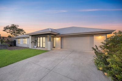 /international/au/1-soreina-drive-wyee-nsw-150850104/