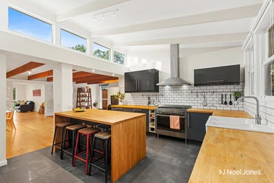 /international/au/7-mattea-court-lilydale-vic-151319412/