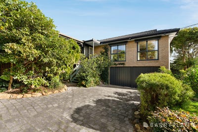 /international/au/18-saddleback-ridge-chirnside-park-vic-151459092/