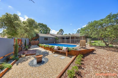 /international/au/4-parr-place-monash-act-150563980/