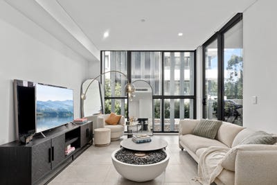 /international/au/105-30-pinnacle-street-miranda-nsw-148717960/