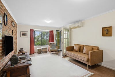 /international/au/5-4-8-hume-avenue-wentworth-falls-nsw-151001776/