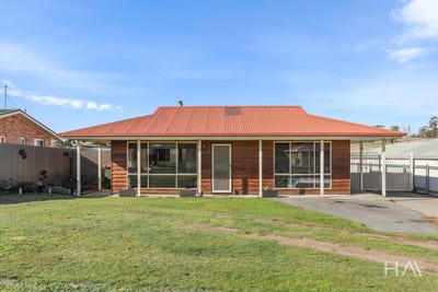 /international/au/147-south-esk-drive-hadspen-tas-151258852/