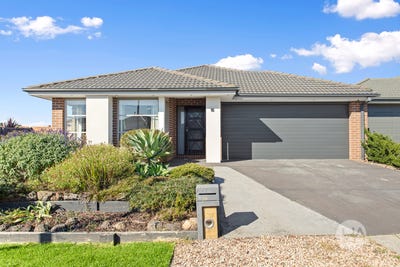 /international/au/16-eman-terrace-hastings-vic-151101276/