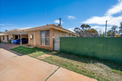 /international/au/1-37-sylvester-street-coolgardie-wa-152401108/