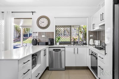 /international/au/35-14-photinia-crescent-mountain-creek-qld-152277476/
