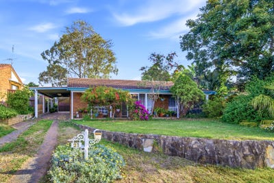 /international/au/21-fitzgibbon-lane-rosemeadow-nsw-152539264/
