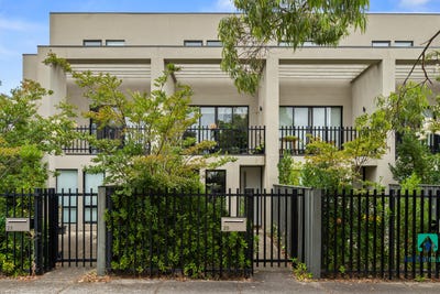 /international/au/25-ulmara-parkway-maidstone-vic-150455268/