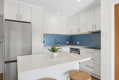 /international/au/32-1259-1265-pittwater-road-narrabeen-nsw-152560932/