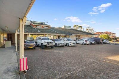 /international/au/shop-1-1-3-laurina-avenue-yarrawarrah-nsw-505153904/?lang=fr
