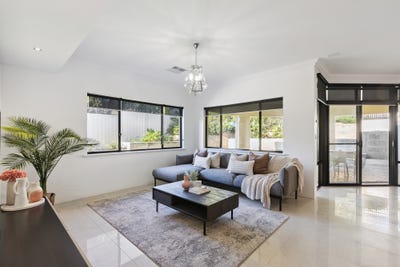 /international/au/5-montague-way-kallaroo-wa-148549056/