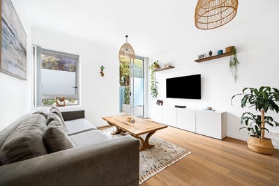 /international/au/3108-10-sturdee-parade-dee-why-nsw-148542000/