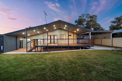 /international/au/46-kellway-street-evatt-act-150907972/