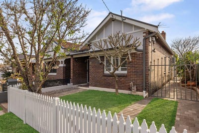 /international/au/3-windsor-avenue-croydon-park-nsw-152357004/