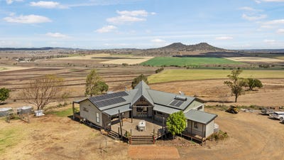 /international/au/110-filmers-rd-gowrie-junction-qld-700425096/