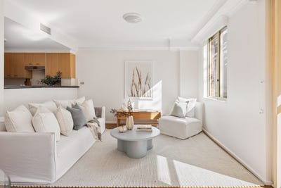 /international/au/7-2-rosebery-place-balmain-nsw-151451024/
