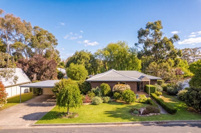 /international/au/28-molens-road-hahndorf-sa-152602344/