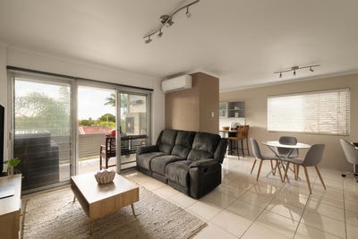 /international/au/9-21-london-road-clayfield-qld-151522924/