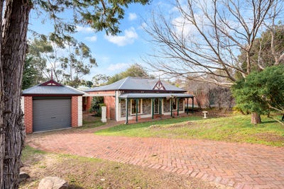 /international/au/19-furioso-drive-woodcroft-sa-148578700/