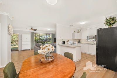 /international/au/8b-wenn-court-south-bunbury-wa-152303756/