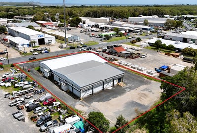 /international/au/14-david-muir-street-slade-point-qld-505040652/