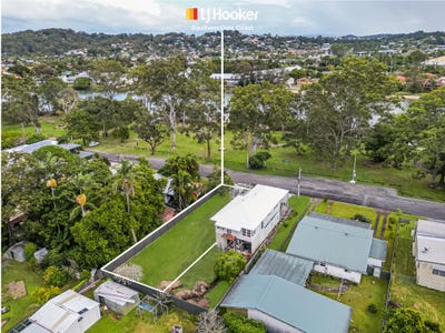 /international/au/10b-michel-drive-currumbin-waters-qld-204565120/