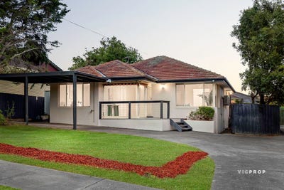 /international/au/25-kalimna-street-mooroolbark-vic-152481376/