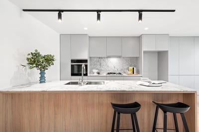 /international/au/104-5-curran-street-north-melbourne-vic-148360416/