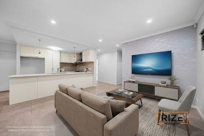 /international/au/4-2-solaia-loop-woodvale-wa-151955728/