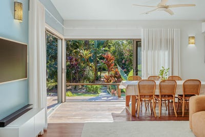 /international/au/20-creek-way-currumbin-valley-qld-152109332/