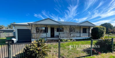 /international/au/14-homebush-street-dalby-qld-148724740/?lang=id