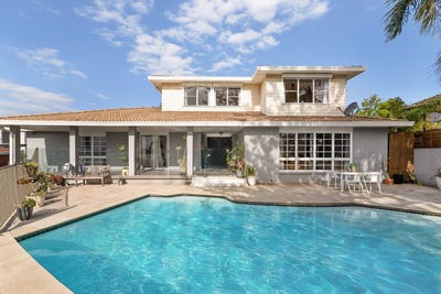 /international/au/6-faye-avenue-earlwood-nsw-152695516/