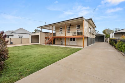 /international/au/187-tooley-street-maryborough-qld-152456268/