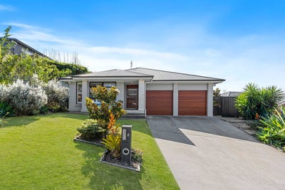 /international/au/6-seawinds-parade-narrawallee-nsw-150825800/