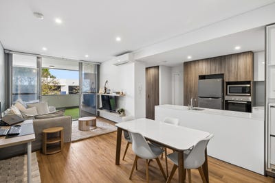 /international/au/9-5-hawksburn-road-rivervale-wa-151422736/