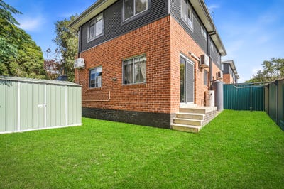 /international/au/5-66-barry-street-cambridge-park-nsw-151169584/