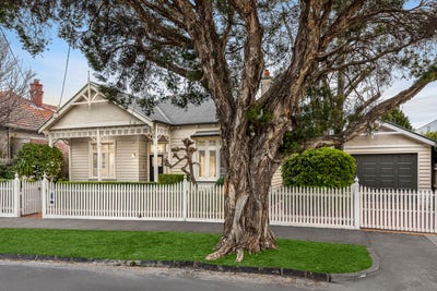 /international/au/18-orchard-street-brighton-vic-152471556/