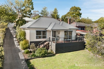 /international/au/1-13-buchanan-street-boronia-vic-151924912/