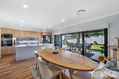 /international/au/11-creekline-place-mooloolah-valley-qld-150848132/