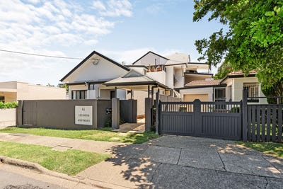 /international/au/3-41-rossiter-parade-hamilton-qld-151067804/