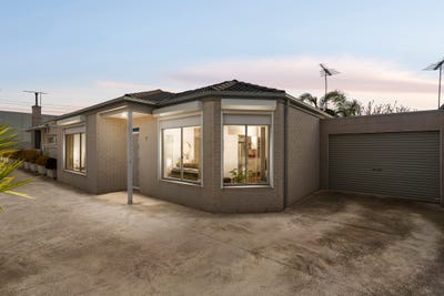 /international/au/2-24-glencairn-avenue-deer-park-vic-152475268/