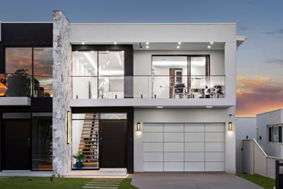 /international/au/20b-josephine-crescent-moorebank-nsw-151362816/